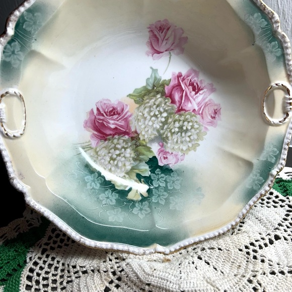 Vintage RARE Prussia Red Mark Oval Serving Bowl With Roses & Snowballs!! - Picture 4 of 11